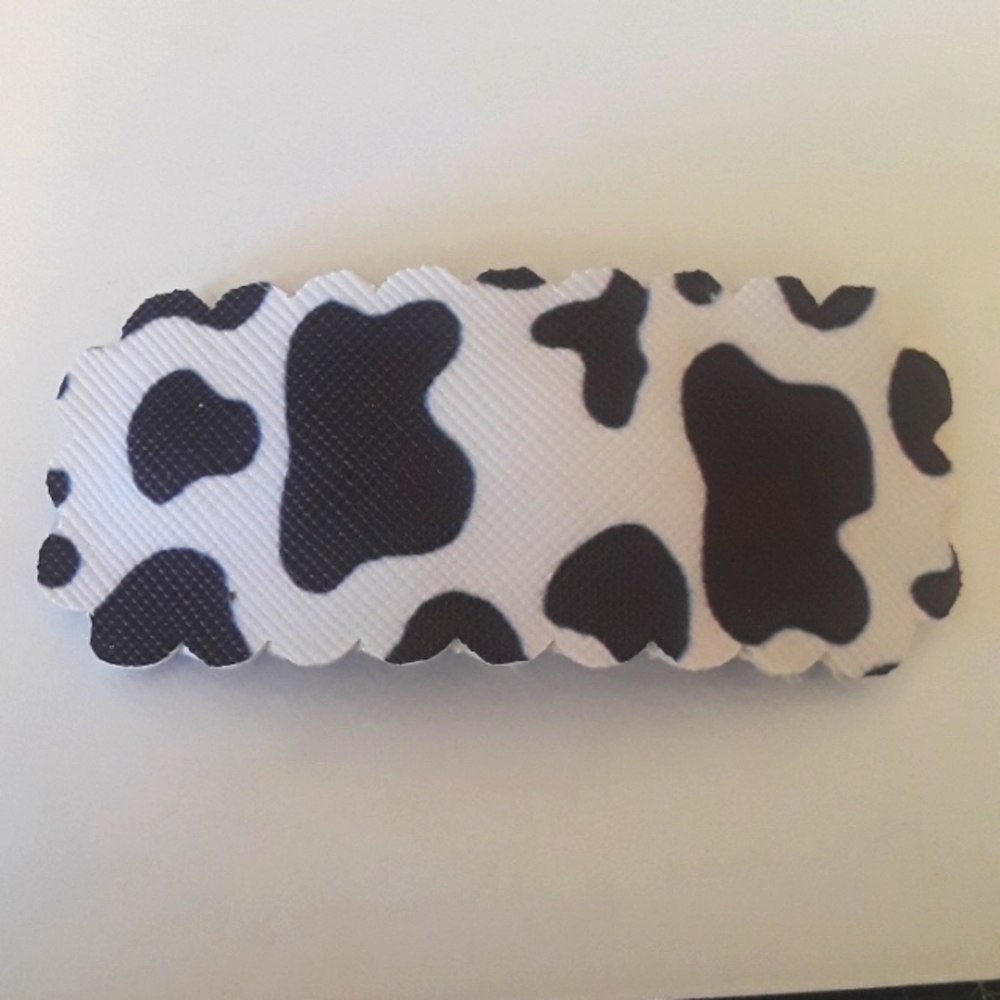 cow print snap clip